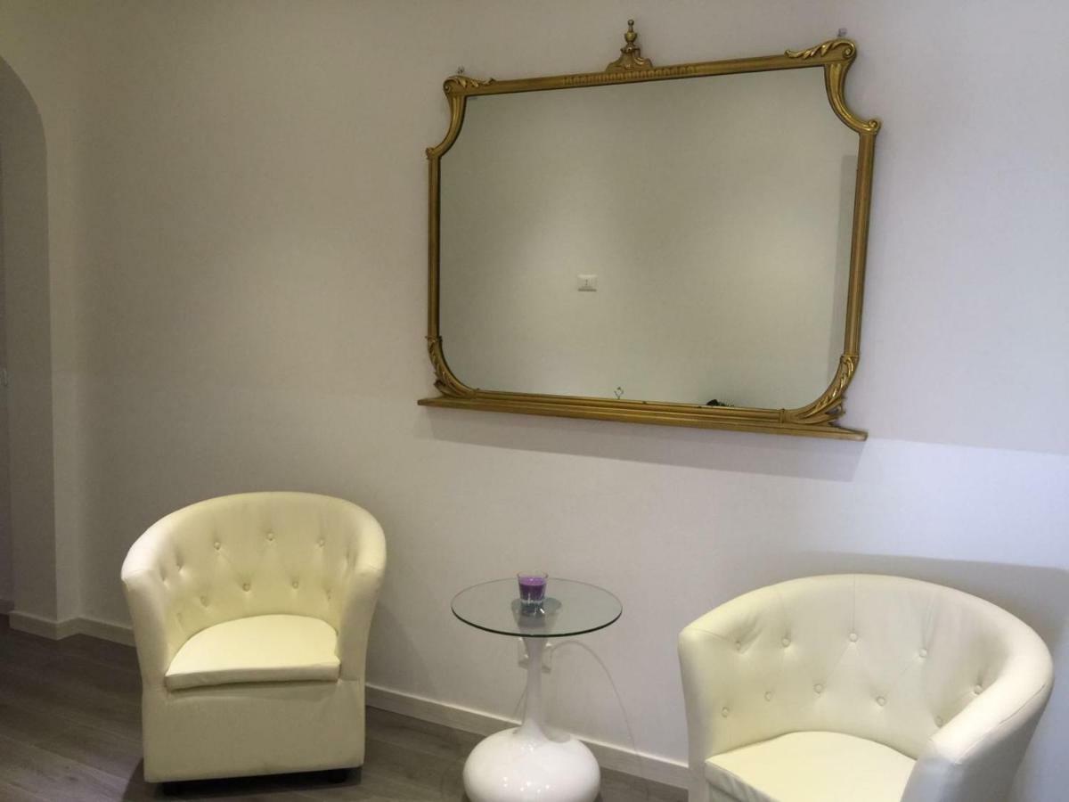 La Fenice Affittacamere ヴェローナ エクステリア 写真